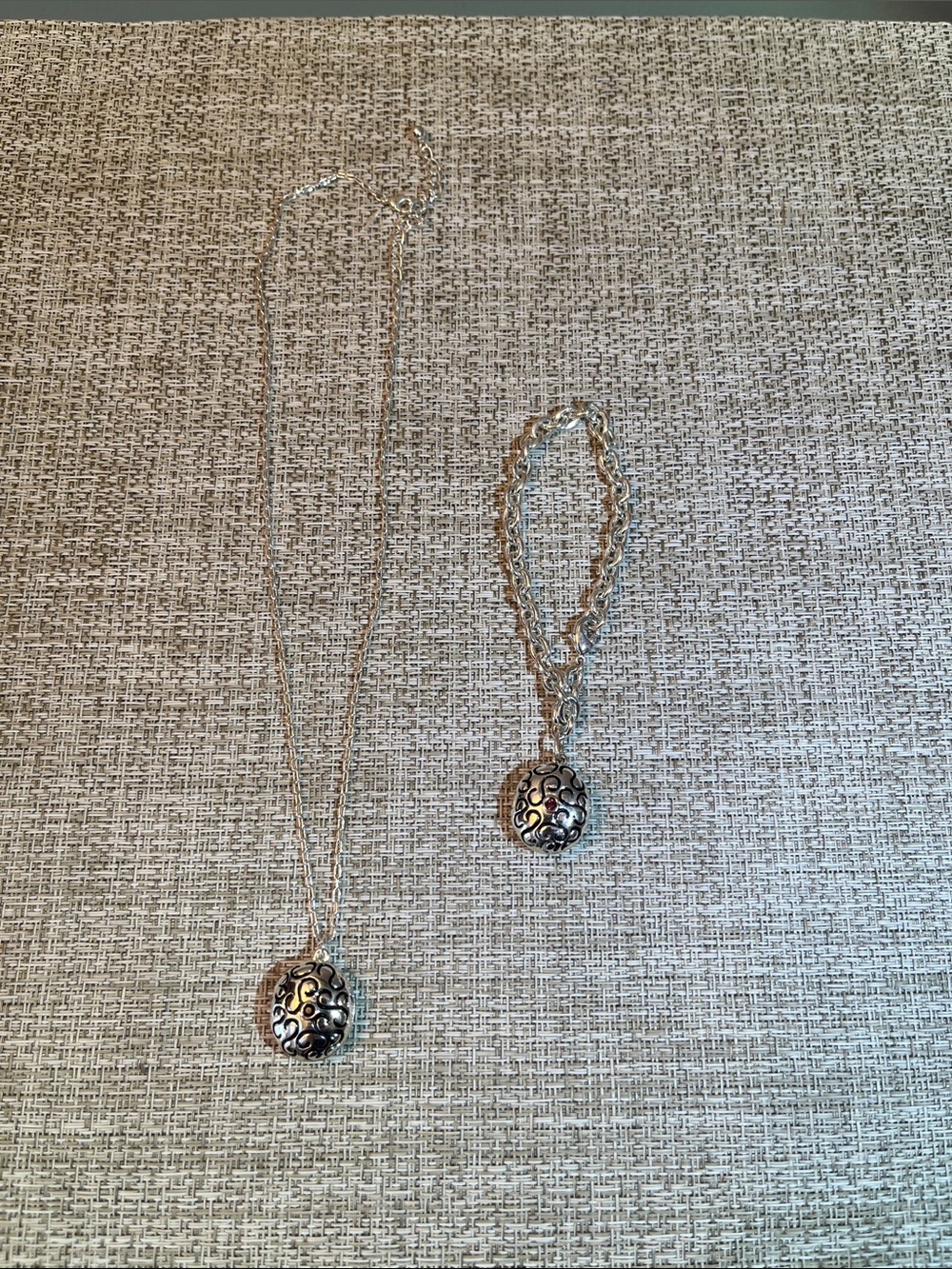Matching Locket Filigree Necklace & Bracelet Set - Garnet & Black Accents - Picture 11 of 14